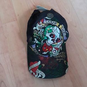 Ed hardy hat